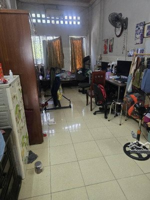 mặt tiền đường minh phụng, quận 11, nhà 4 tầng, 40m2, 3pn, kinh doanh tốt, chính chủ lâu đời