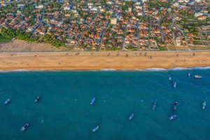 chính chủ cần bán lô đất ven biển lò 3 cách biển chỉ 200m giá chỉ 9,5 triệu/1m2