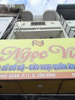 bán nhà mt lạc long quân dòng tiền 35 tr/tháng