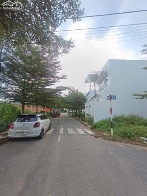 ĐẤT NỀN ĐẸP NGAY TRUNG TÂM PHƯỜNG TÂN TRIỀU MỚI