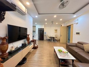 cho thuê cc 3pn, 2wc, 105m2 tại oriental plaza, tân phú, hcm giá siêu hot 15 triệu