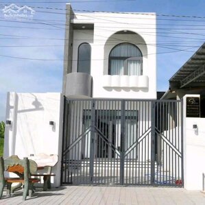 SỞ HỮU NGAY NHÀ XÂY MỚI SHR CHỈ 700TR NGAY TRUNG TÂM