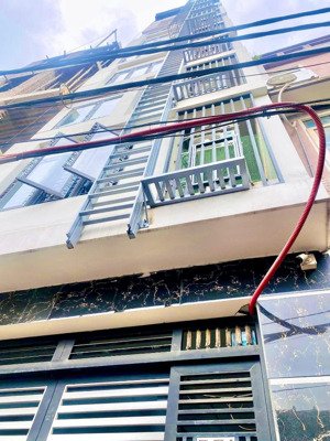 rẻ nhất mỗ lao căn hộ dịch vụ-thông số vàng-22 căn hộ khép kín full đồ-dòng tiền khủng-108m2-22.8tỷ