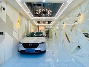 bán nhà phố nguyễn sơn, vỉa hè, ô tô tránh, 60m x 8 tầng thang máy, giá tốt.