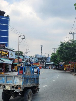 hot mặt tiền huỳnh tấn phát quận 7 ngay nguyễn văn linh - dt 100m2 - tk 4 tầng - giá nhỉnh 12 tỷ