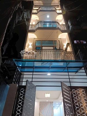 bán nhà đống đa - oto đỗ cửa kinh doanh full nội thất khu vực trung tâm hiếm có nhà bán căn thứ 2