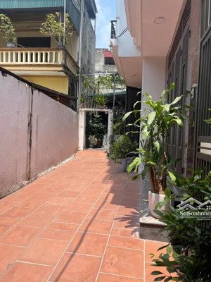 bán nhà tả thanh oai ngõ nông, rộng 15m ra ô tô tránh dt 45m2, 5 tầng giá đầu tư: 6,1 tỷ