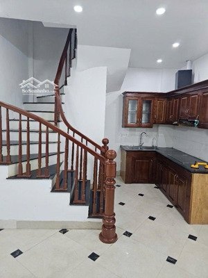 kiến hưng hà đông. nhà 5 tầng. kinh doanh