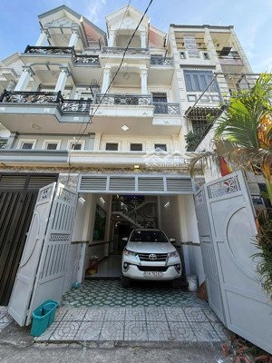 nhà vị trí đẹp gần đường lâm thị hố phường tân chánh hiệp q12 dt: 4mx17m 1lửng 3lầu giá 5.95 tỷ