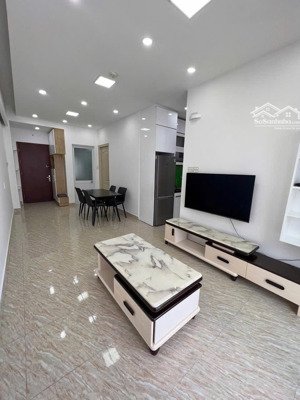 chính chủ bán căn 55m2, tầng 12. full nội thất. sẵn sổ sang tên ngay. lh 