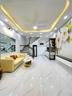 bán nhà mỹ đình - ô tô đỗ cửa - 45m2 x 6 tầng full đồ - 9,x tỷ