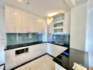 gia đình cần bán nhanh căn 3pn 2vs chung cư vin gardenia giá 9 tỷ