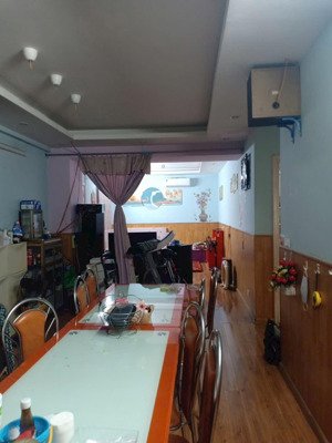 bán nhanh chung cư học viện hậu cần tầng cao đẹp dt 103,88m2 rộng rãi - hàng xóm khai sơn cit