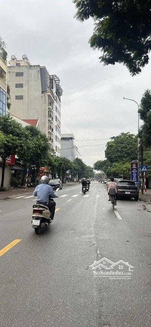 cho thuê nhà mặt đường phú diễn, 45m2, 5 tầng, kinh doanh tốt, 18 tr/th. lh: 