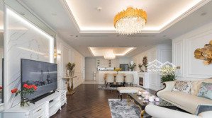 chính chủ cần bán căn hộ 18t1 trung hoà nhân chính, 120m2, 3 ngủ 2vs, nội thất cơ bản, view thoáng