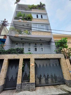 bán nhà riêng 6,3 tỷ, 49m2 tại cách mạng tháng tám, q3, hcm chỉ với giá ưu đãi