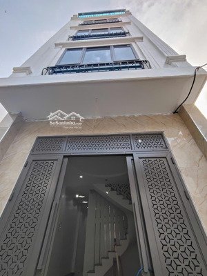 bán nhà cho thuê phố xốm ngay gần 3 trường đại học, cao đẳng có thang máy ~44m2x5 tầng, 7 - 8 phòng