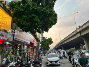 bán gấp trong tháng nhà mặt phố nguyễn xiển - thanh xuân , dt 42m2 x 6 tầng thông sàn , giá 21,9 tỷ