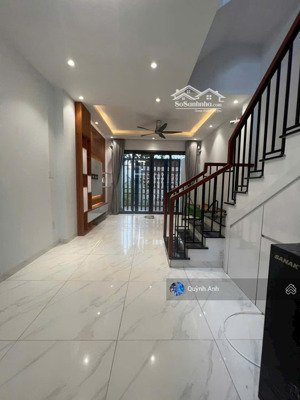 hàng vip ! bán nhanh nhà 3 tầng ngay đặng văn bi, nhà xây ở tâm huyết, kiên cố.