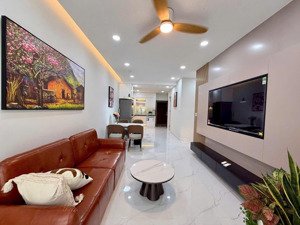 bán căn hộ chung cư 2pn+2wc tại sky garden ii, 5.2 tỷ