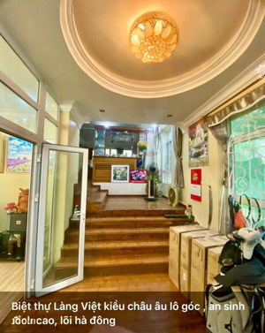 hàng kín: lô góc biệt thự nguyễn văn lộc:
diện tích: 180m.
mật độ xd: 140m/ sàn.