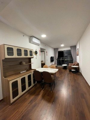 cho thuê căn 3pn full nội thất tại akari võ văn kiệt chỉ 16tr. sách valy vào ở. miễn phí quản lý.