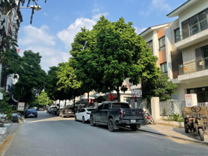 bán b.thự an vượng villa dưới giá định giá ngân hàng có hỗ trợ vay, tiềm năng tăng giá 190m2 5 tầng