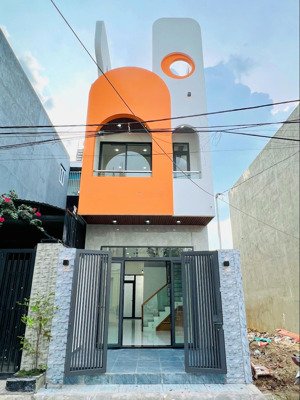 bán nhà mới xây 1t2l kdc châu long ( quận 9 tp thủ đức)