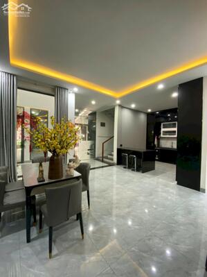  NHÀ MẶT TIỀN NGUYỄN TRI PHƯƠNG - ĐẮC ĐỊA - PHỐ CŨ BMT 