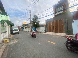 bán nhà mặt tiền đông hưng thuận quận 12 - 4,1m x 18m - 6 tỷ 350