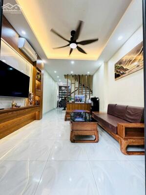 Bán nhà Phạm Thận Duật, 34m2*5T, mặt ngõ thông kinh doanh, ô tô lý thuyết, nhà đẹp, 9 tỷ