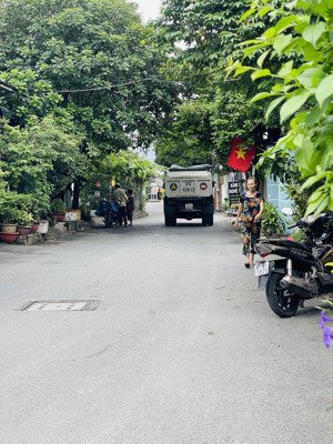 tòa nhà 5 tầng 7,5x18m2 khu bên sông hiệp bình chánh, thủ đức