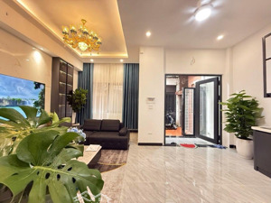 bán nhà phân lô phố chính kinh - dân xây - 2 thoáng trước sau - mt rộng - nt đẹp - ở ngay!