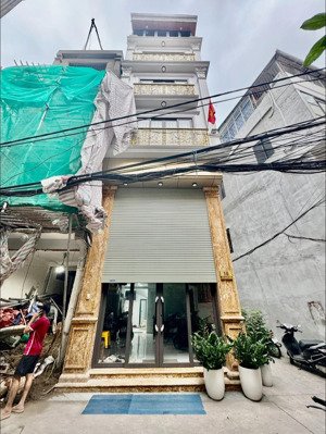 (thang máy) bán nhà mặt ngõ yên lãng 60mx5t oto kinh doanh 2 tiền nhà mới sổ vuông 15 tỷ đống đa