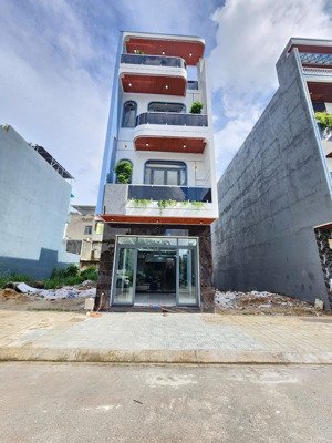 bán nhà mới 1t2l 5x22m hoàn công, đường n2 kdc the suncity, full nội thất