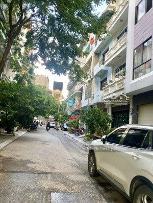 hàng hiếm tây hồ, nhà 5 tầng, mt khủng 6.5m, thang máy, gara, vỉa hè full nội thất cao cấp