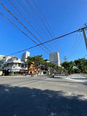 cặp đất hồ nghinh view công viên sát biển biển mỹ khê - đẹp nhất khu phố du lịch