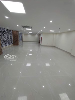 bán nhà ngõ 133 phố xuân thủy diện tích 37 mét mặt tiền 4 mét x 7 tầng nhà xây mới