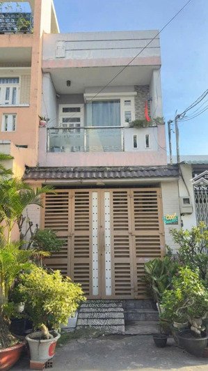 nhà bán mt cư xá phú lâm d q6 (4x16) hdt 9 triệu. 2 tấm. giá 10 tỷ