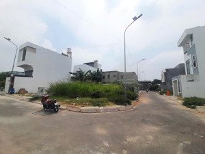 đất sát vành đai 2, hẻm 20 bình chiểu,chung cưa stow đường bình chiểu 55m2 giá 3.8 tỷ