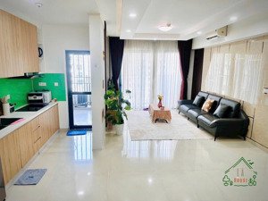 chuyên mua bán thuê 1-2-3pn emerald giá tốt. liên hệ em trúc tư vấn xem nhà giá từ 9.5 triệu
