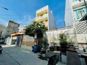 bán nhà 100m2 (5*20m) hxh ngay gần kdc khang điền, dân trí cao. ở + cho thuê sẵn dòng tiền.