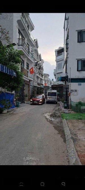 bán nhà xe tải tránh nhau , kinh doanh cực tốt , liên khu 4-5 , bình tân