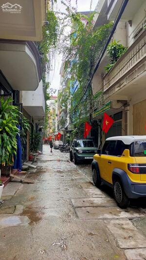 Bán tòa CC mini gia đình phố Hoàng Văn Thái, 50m2 x 7T thang máy, ô tô vào. Giá 16,5 tỷ