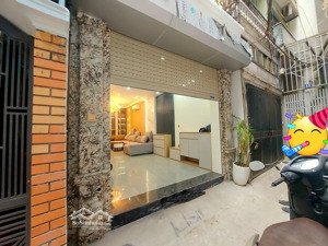 bán nhà riêng phố đội cấn - nhà mới ở luôn, 6 tầng thang máy, gần phố, dt 42m2 , giá nhỉnh 15 tỷ