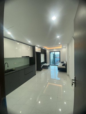 rẻ nhất la phù 45m2 - 6 tầng thang máy - oto 7 chỗ vào nhà