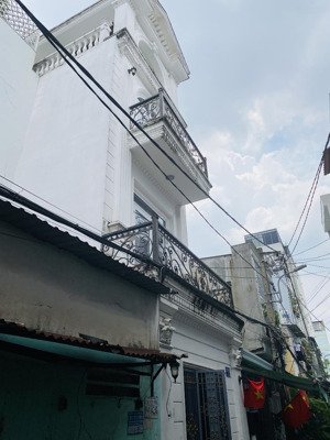 bán nhà lê thúc hoạch , 4btct, hxh, 3 pn, 6.65 tỷ