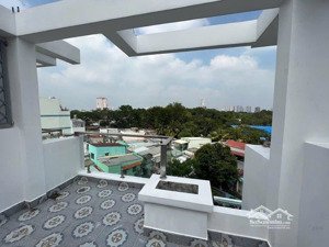 chính chủ bán gấp: nhà lạc long quan - trung tâm quận 11. giá 9.6 tỷ