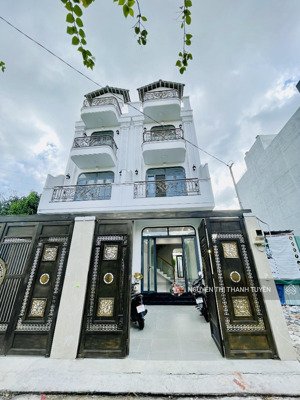 bán nhà 3 tầng mới tinh thiết kế hiện đại cách đường số 11 trường thọ chỉ 50m hẻm 6m thông giá tốt