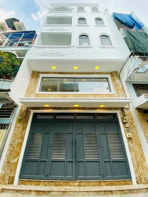 bán nhà mặt tiền đường nguyễn trãi, p2 q5 dt 3,9x10m trệt lửng 3 lầu giá 22,5 tỷ.